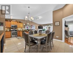 21 - 2100 DENVIEW AVENUE - 18