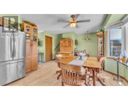 267 VICTORIA STREET N - 3