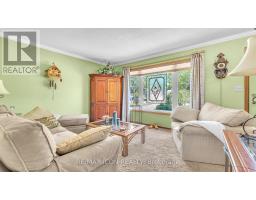 267 VICTORIA STREET N - 5