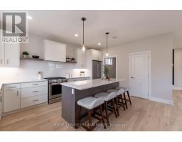 27 ALLISTER DRIVE - 18