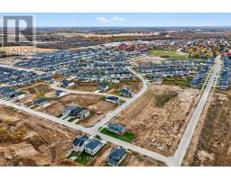 27 ALLISTER DRIVE - 44