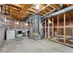 24 BLANCHARD CRESCENT - 27