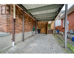 24 BLANCHARD CRESCENT - 29