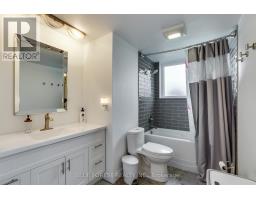 225 COULTON DRIVE - 32