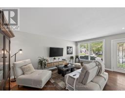 43 STROUD CRESCENT - 12
