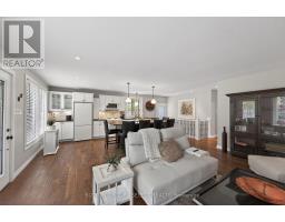 43 STROUD CRESCENT - 14