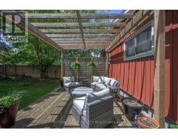 43 STROUD CRESCENT - 29