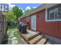43 STROUD CRESCENT - 36