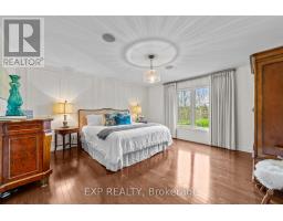 481 PLANE TREE DRIVE - 28