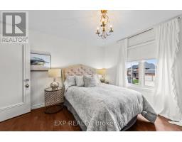 481 PLANE TREE DRIVE - 32