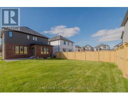 43 ALLISTER DRIVE - 35
