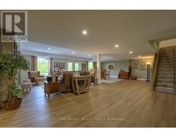 276 HAZELTON LANE - 39