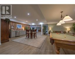 276 HAZELTON LANE - 42
