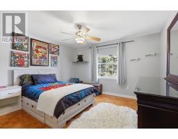 76 SPENCER CRESCENT - 26