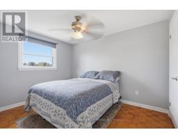 76 SPENCER CRESCENT - 27