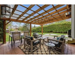 76 SPENCER CRESCENT - 36