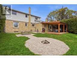 76 SPENCER CRESCENT - 39