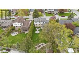 76 SPENCER CRESCENT - 42