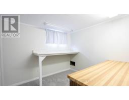 21 OAK STREET - 21