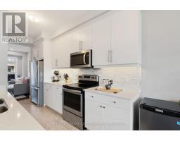 4 - 2070 MEADOWGATE BOULEVARD - 11