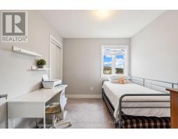 4 - 2070 MEADOWGATE BOULEVARD - 22