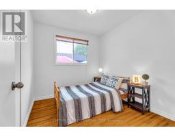 31 BRENLYN COURT - 21