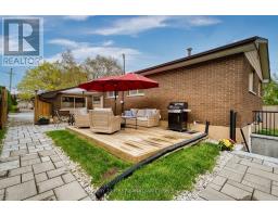 31 BRENLYN COURT - 33