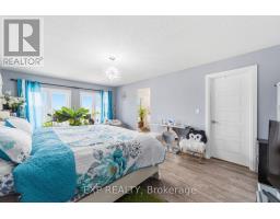 211 LEITCH STREET - 10