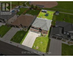 211 LEITCH STREET - 2