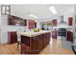 1969 ELIZABETH STREET - 23
