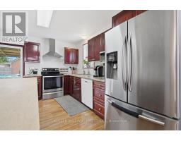 1969 ELIZABETH STREET - 24
