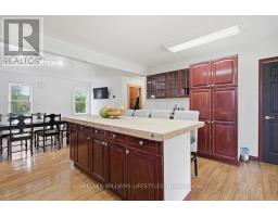 1969 ELIZABETH STREET - 26
