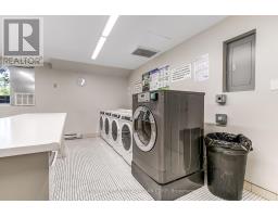 204 - 986 HURON STREET - 18