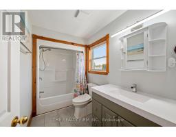 308 SELBOURNE DRIVE - 21