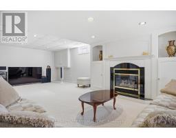 6 HUNTINGTON TERRACE - 26