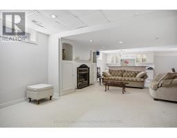 6 HUNTINGTON TERRACE - 28