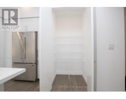 11 - 495 OAKRIDGE DRIVE - 11