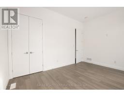 11 - 495 OAKRIDGE DRIVE - 30