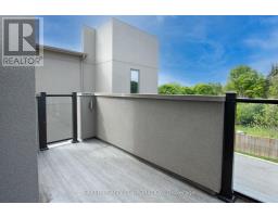 11 - 495 OAKRIDGE DRIVE - 34
