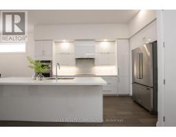 11 - 495 OAKRIDGE DRIVE - 4
