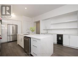 11 - 495 OAKRIDGE DRIVE - 8