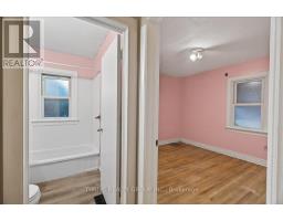 172 GAMMAGE STREET - 16