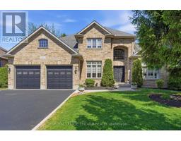 4 BARON CRESCENT - 1