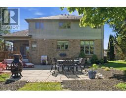 4 BARON CRESCENT - 42