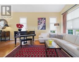 4 BARON CRESCENT - 7