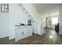4 - 40 ONTARIO STREET - 32