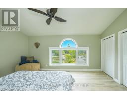 4 - 40 ONTARIO STREET - 36