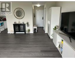810 - 573 MORNINGTON AVENUE - 4