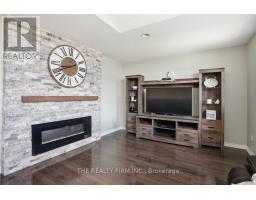 2019 SPRINGRIDGE DRIVE - 25
