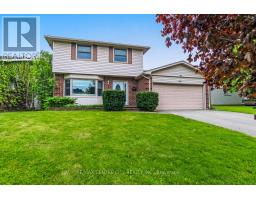 10 RUNNYMEDE CRESCENT - 1